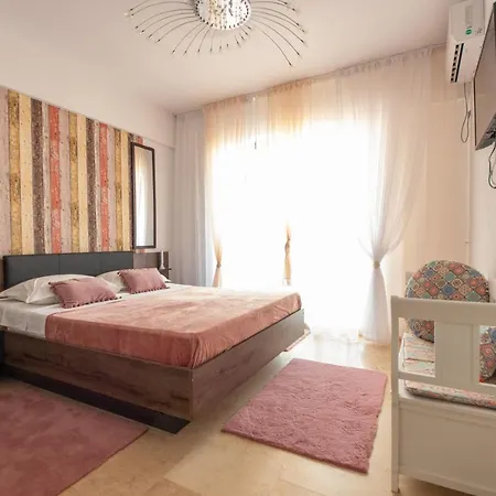 Happy Vibes Apartament * Năvodari